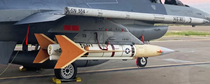 aqm-37d.jpg